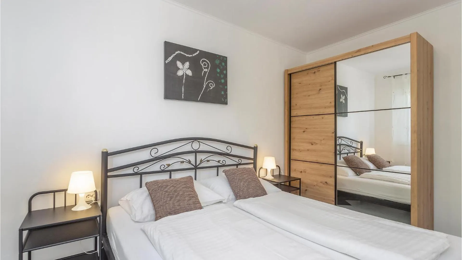 Nice Home In Risika With House Sea View Holiday home